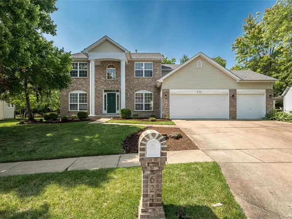 624 Westonridge Ct, Ballwin, MO 63021