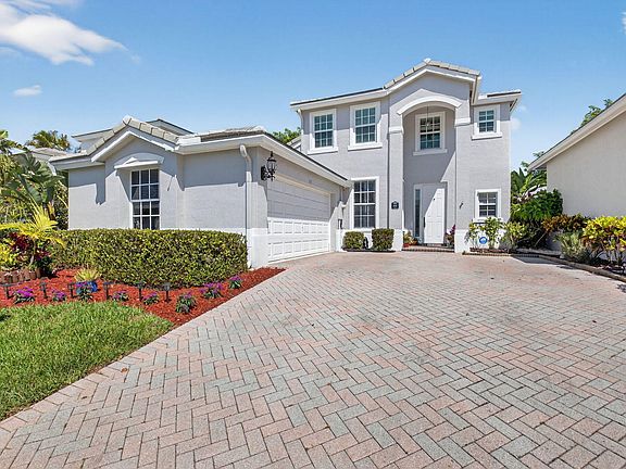 2nd image of 8111 Hampton Wood Drive