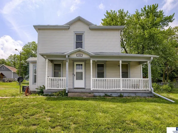 165 Monroe St, Bennet, NE 68317