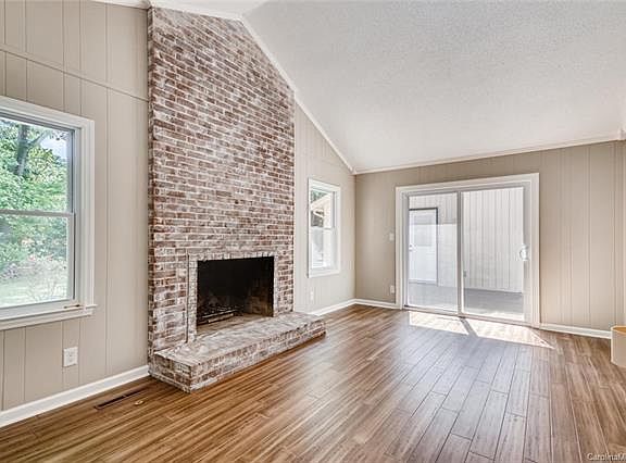4th image of 908 Havel Ct