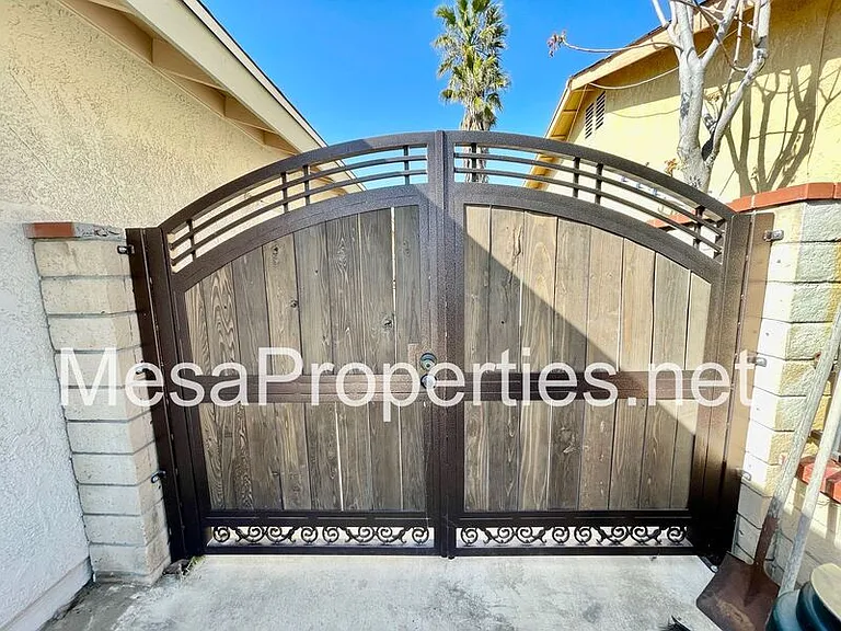 16140 Rosemary Dr — Photo 4