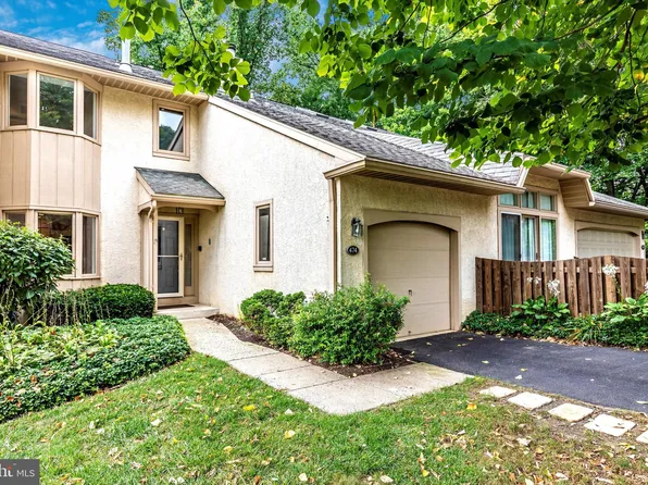 474 Copper Beech Cir, Elkins Park, PA 19027