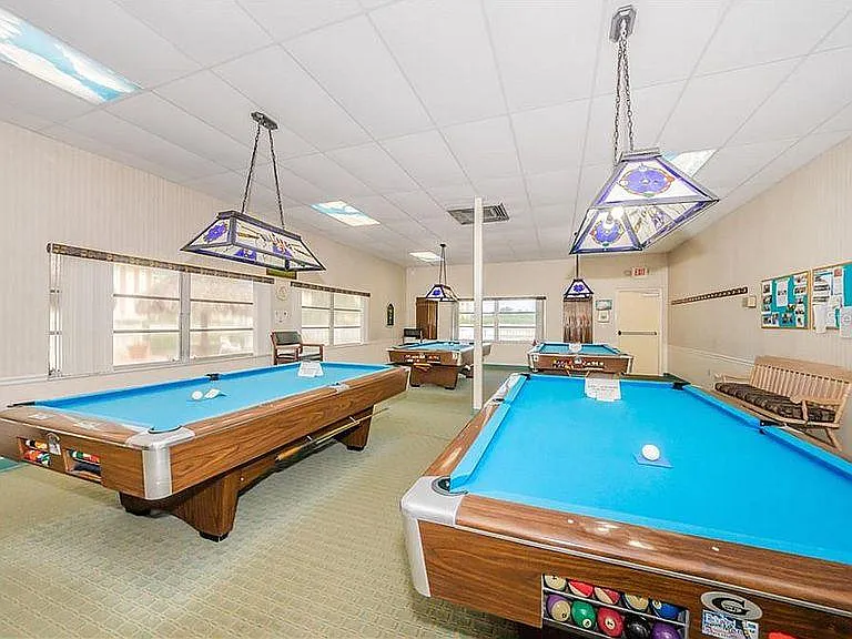 4600 Cove Cir #6 — Photo 37