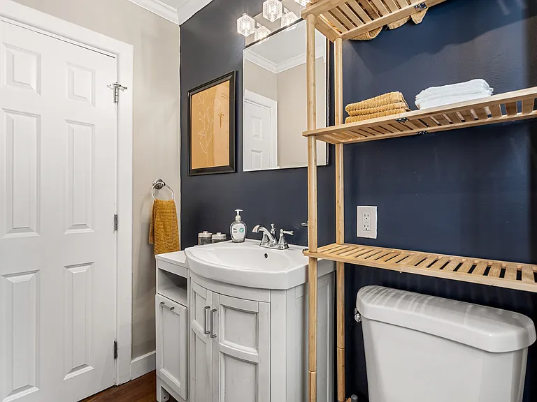 6 Elwyn Rd — Photo 22
