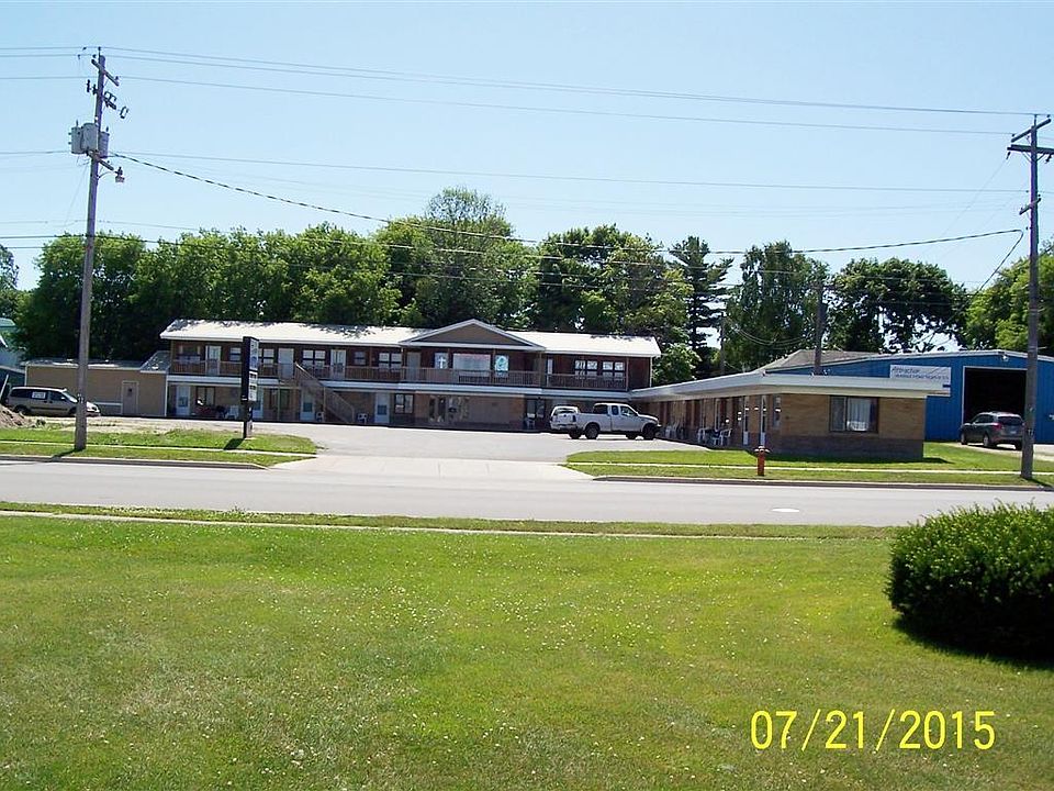 1st image of 518 E Portage Ave
