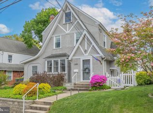 2410 Linden Dr, Havertown, PA 19083