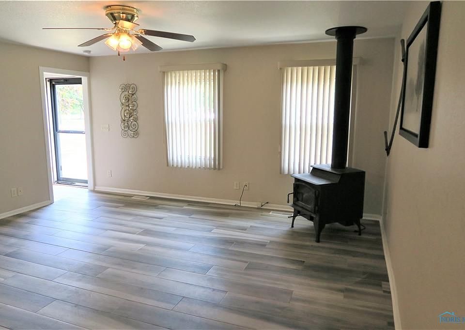 1451 Cass Rd, Maumee, OH 43537 Zillow
