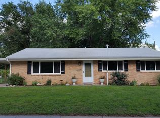 1728 Cassell Rd, Manhattan, KS 66502