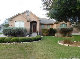 9223 Larsons Ln, Helotes, TX 78023
