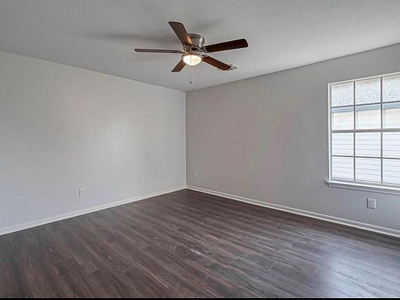 5th image of 18810 Timber Way Dr