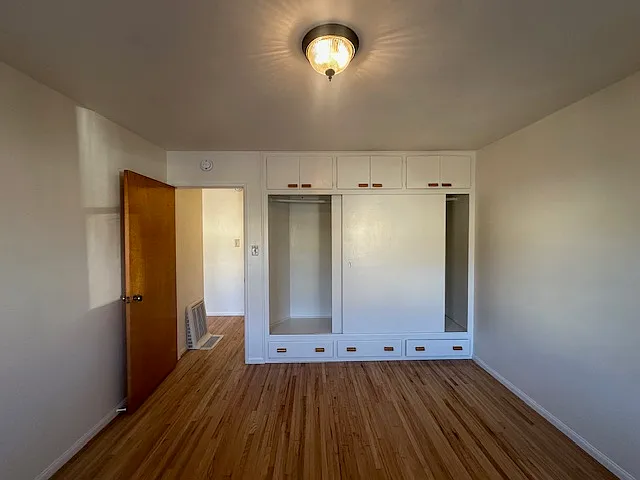 303 Lynn Dr — Photo 12