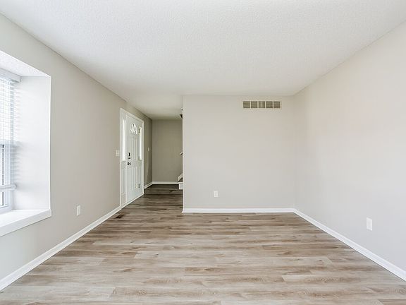 5th image of 12225 Tanglewood Ln