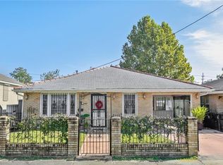 2407 Mazant St, New Orleans, LA 70117