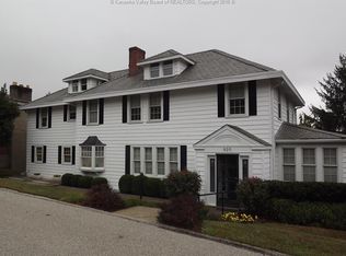 920 Ridgemont Rd, Charleston, WV 25314