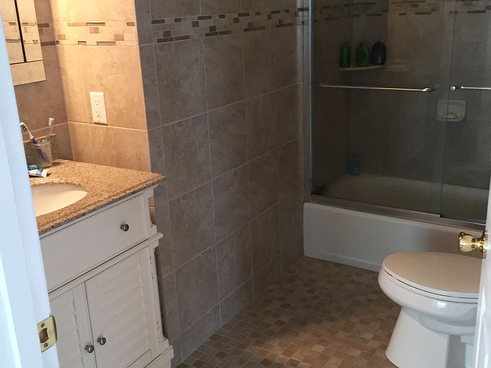 2nd image of 26 Meader St