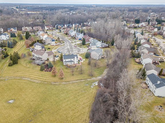 5th image of 7936 Breezewood Ct