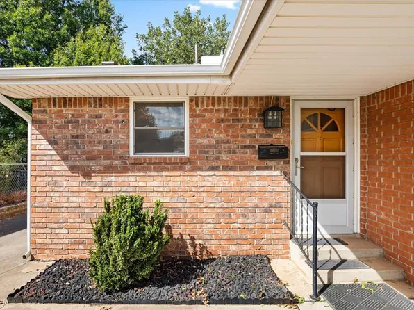 400 Cherokee Ln, El Reno, OK 73036