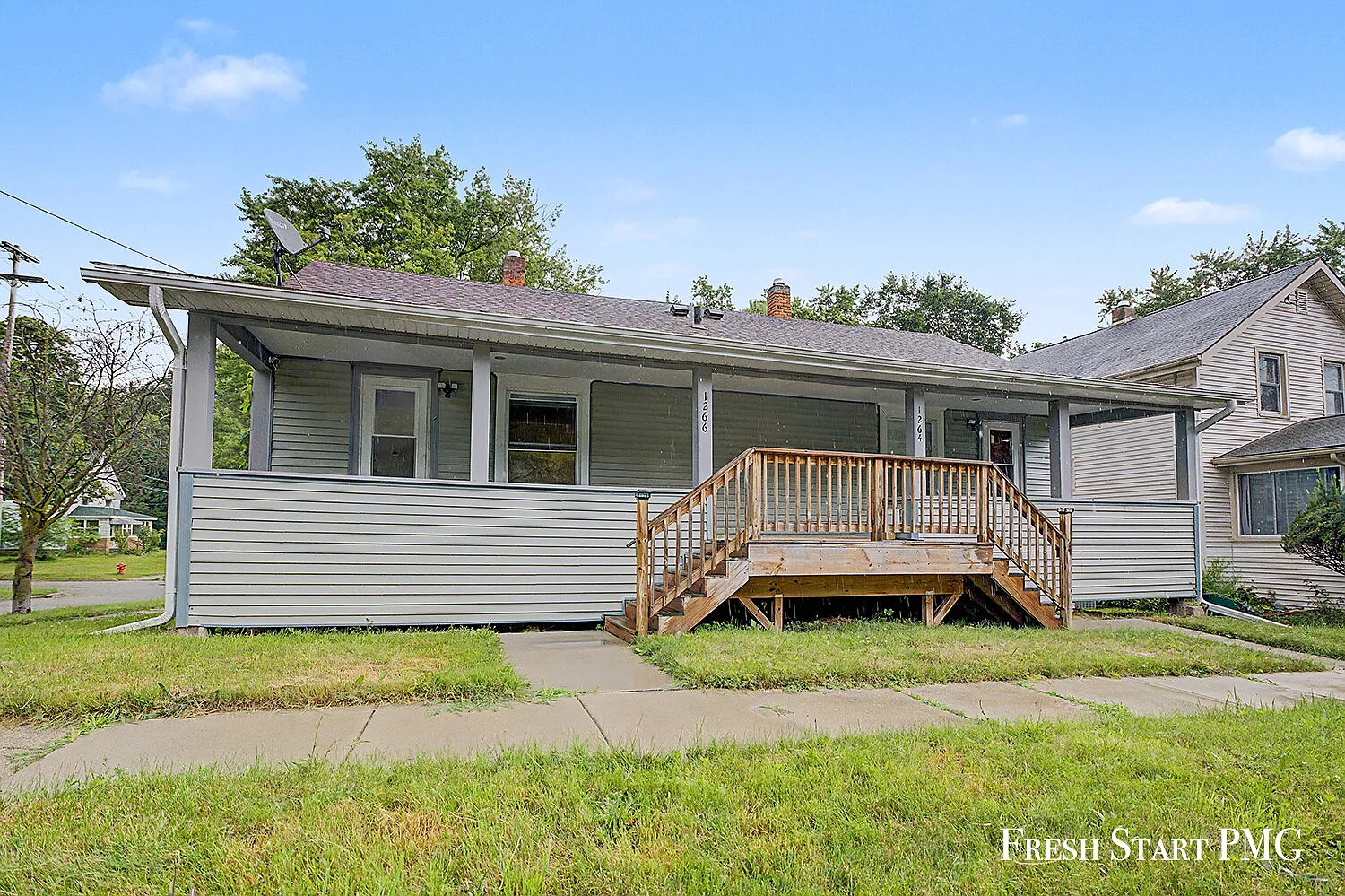 3 bed, 2.0 bath, 1056 sqft, $1,499 — Photo 1