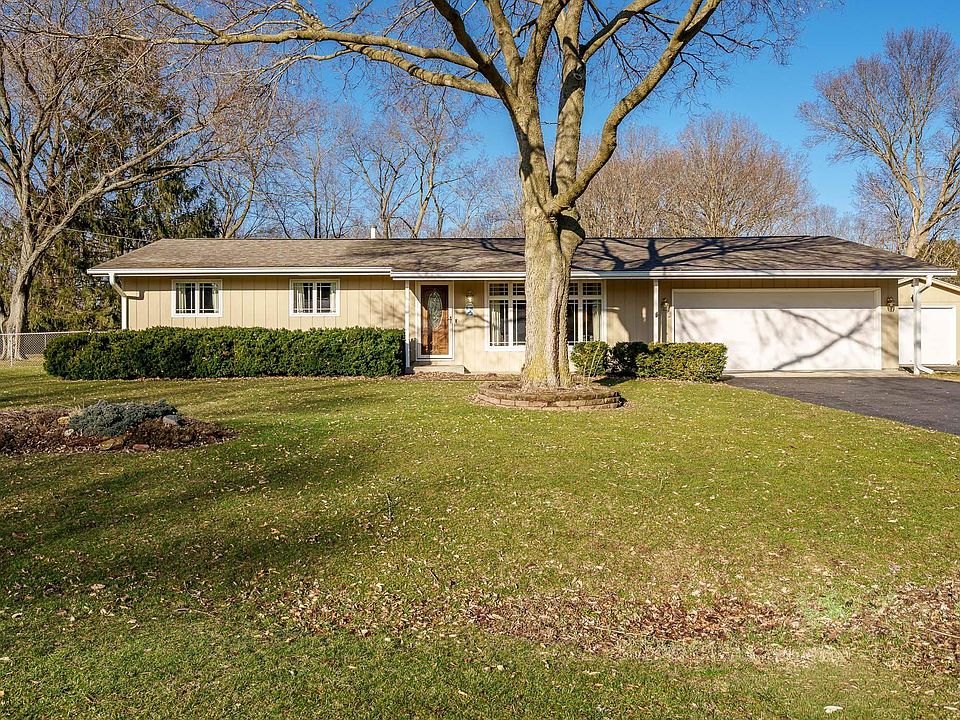 1st image of 12994 Echo Dr