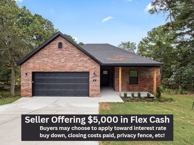 3 Kelaen Cir, Bella Vista, AR, 72715