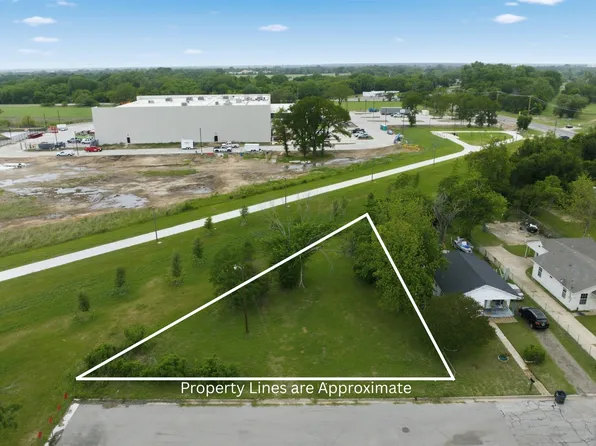 1200 State St, Waco, TX 76704