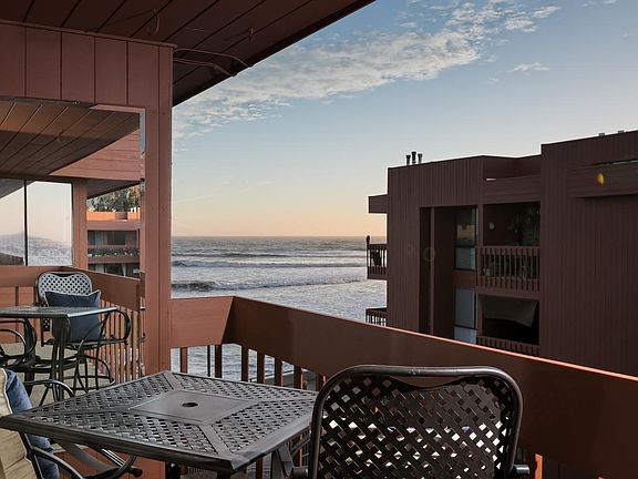 2nd image of 350 Paseo De Playa Unit 331