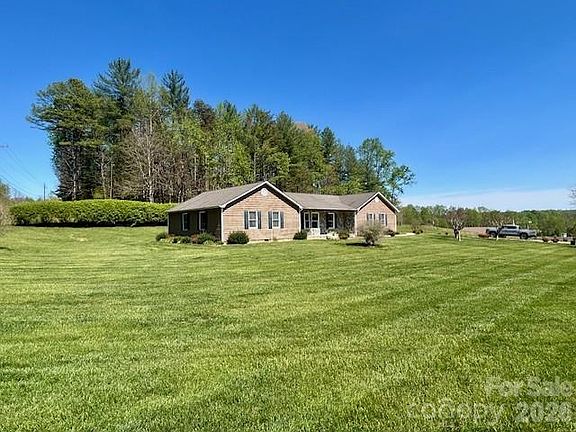 4th image of 3558 Playmore Beach Rd