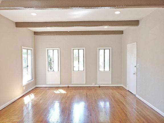 4th image of 360 N Orange Grove Ave APT 1