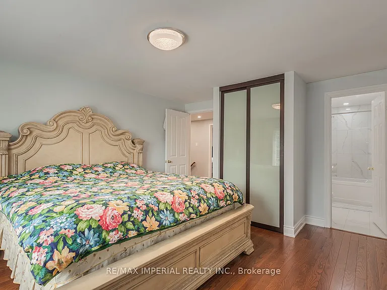 48 Carlton Rd — Photo 18