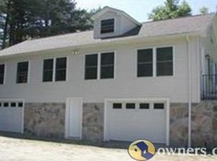 421 S Main St, Wolfeboro, NH 03894