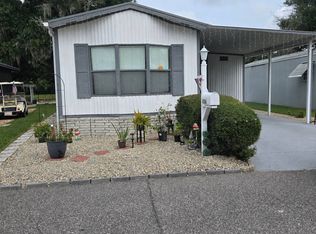 425A W Falcon Crst, Plant City, FL 33565