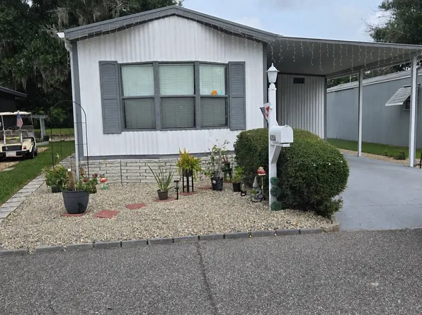 425A W Falcon Crst, Plant City, FL 33565