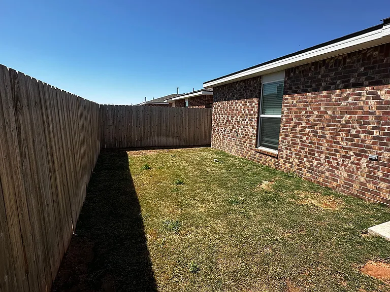 3419 Tiffin Ave — Photo 18