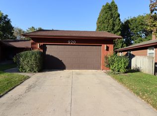 920 E Windfield Pl, Appleton, WI 54911