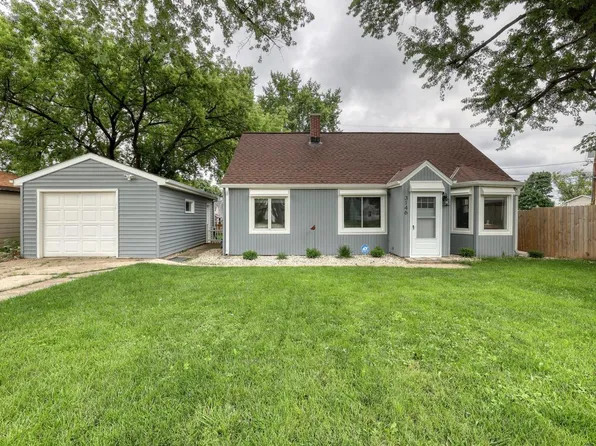 3146 South 106th STREET, West Allis, WI 53227