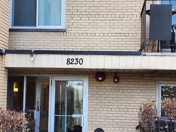 2nd image of 8230 Elmwood Ave APT 408