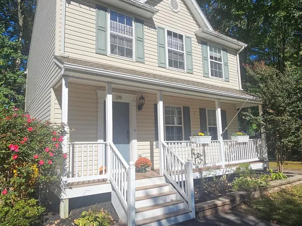 1250 Juniper St, Shady Side, MD 20764