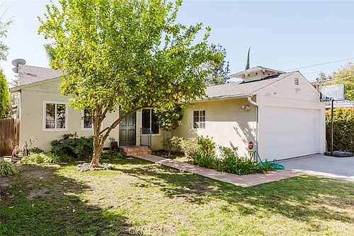 12832 Kling St Photo 1