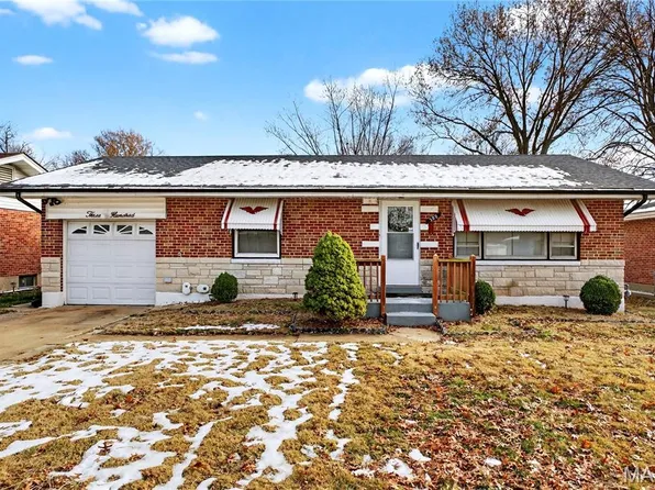 300 Royce Dr, Saint Louis, MO 63135