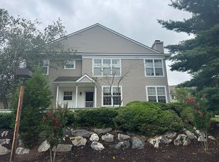 128 Stewarts Ct, Phoenixville, PA 19460