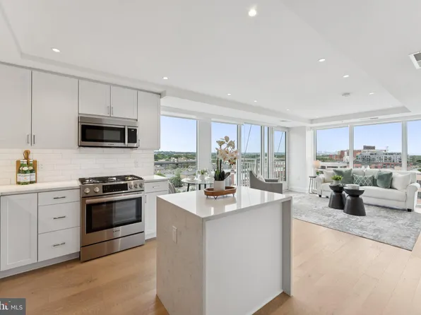 925 N Fairfax St #912, Alexandria, VA 22314