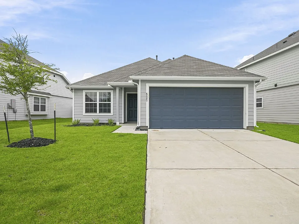 5327 Briana Dee Dr