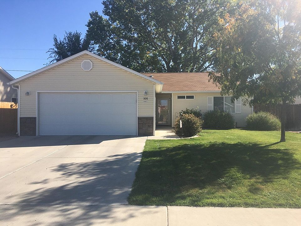 1st image of 526 Autumn Breeze Dr