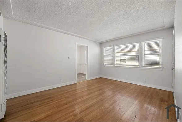 6036 10th Ave #6050 — Photo 9
