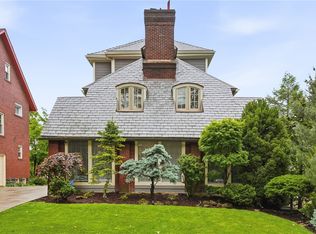 1512 Valmont St, Pittsburgh, PA 15217