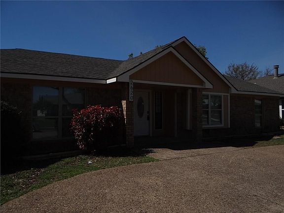 2nd image of 2620 El Paso Way