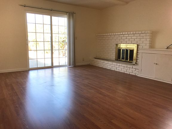5th image of 7133 Bark Ln