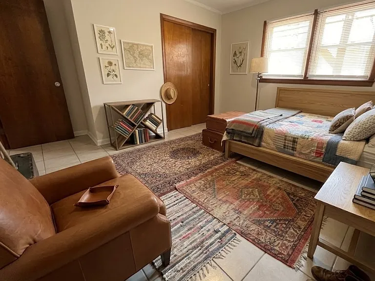 5 Howell St #1 — Photo 4