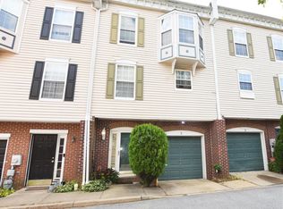 2 W McCaulley Ct, Wilmington, DE 19801