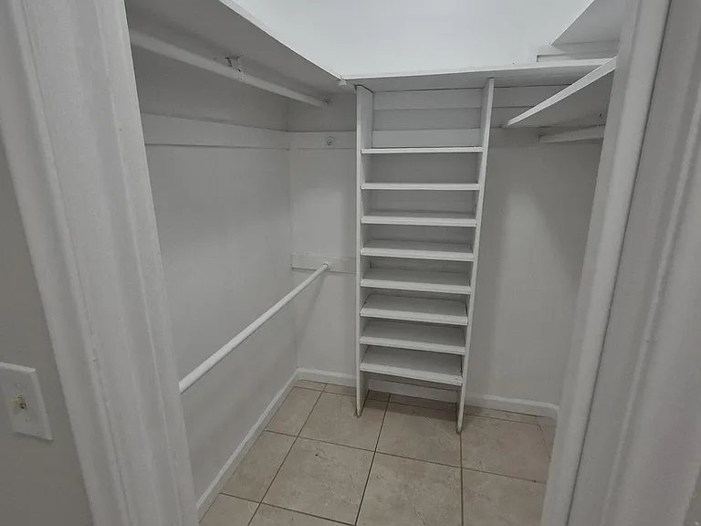 3709 Tyler St — Photo 9